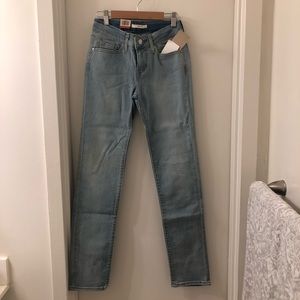 ❗️NWT❗️Levi’s 712 Slim Jeans